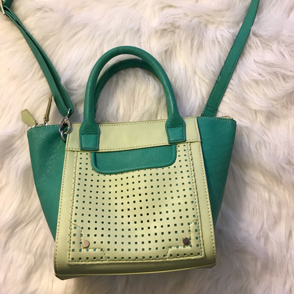 Charming Charlie bag(new)
